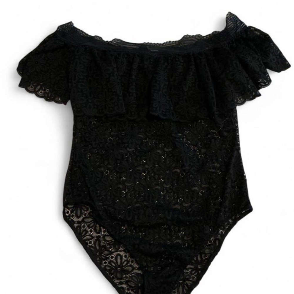 Victoria's Secret Bodysuit Womens Medium Black Lace Off-Shoulder‎ Ruffle